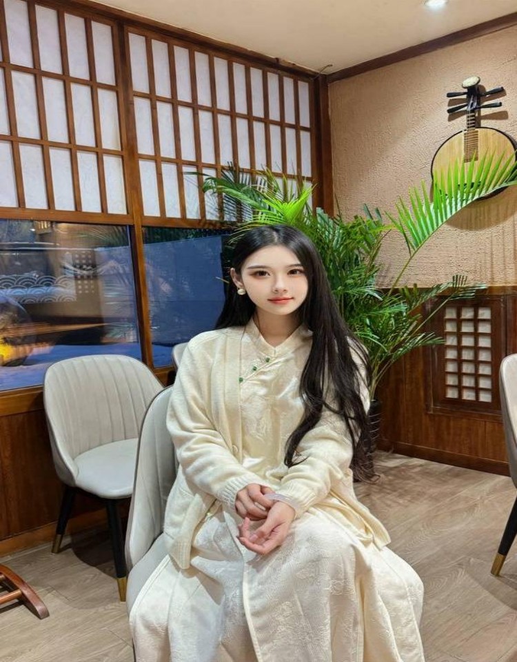 电影《金悔瓶》免费观看,网盘高清资源
